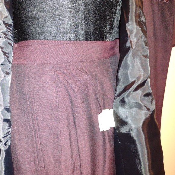 Le Suit, 2pc Pant Suit, Dark Burgundy, Short Sleeves, Size-10 (Dry Cleaned) - Picture 5 of 5